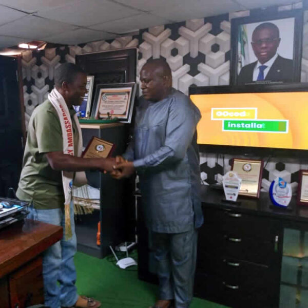 Legacy Forum Magazine paid a visit to Hydro Marine & Boats Services Limited (HMBS) today to extend a prestigious honor to the Managing Director and CEO, Captain Dr. Festus Olusegun Hodewu. The visit culminated in the conferral of an award, recognizing Captain Dr. Hodewu as the Legacy Ambassador.